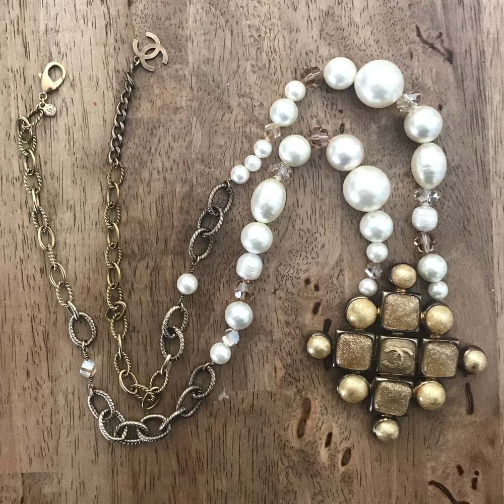 Large Chanel Statement Necklace - image 7